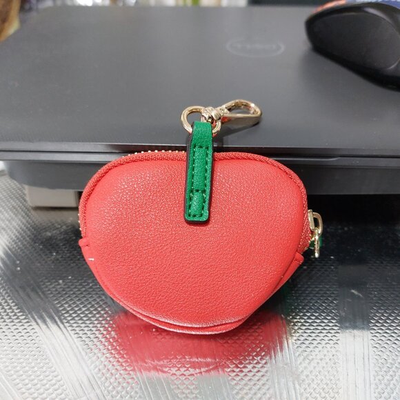 Juicy Couture Heart Shape Cute Mini Coin Purse Mini Wallet Bag Charm Keyring - Picture 3 of 7